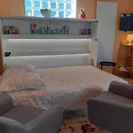 A La Campagne Avec Piscine Partagee Et Jardin - Fr-1-489-230