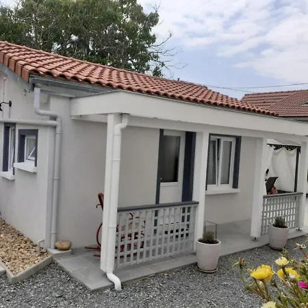 Apartamento à La Campagne Avec Piscine Partagée Et Jardin - Fr-1-489-230 *