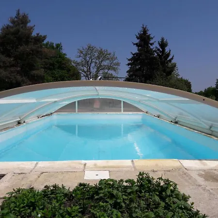 Apartment Avec Piscine A La Campagne, Proche De Vichy - Jardin, Terrasse, Wifi, Draps Inclus - Fr-1-489-230